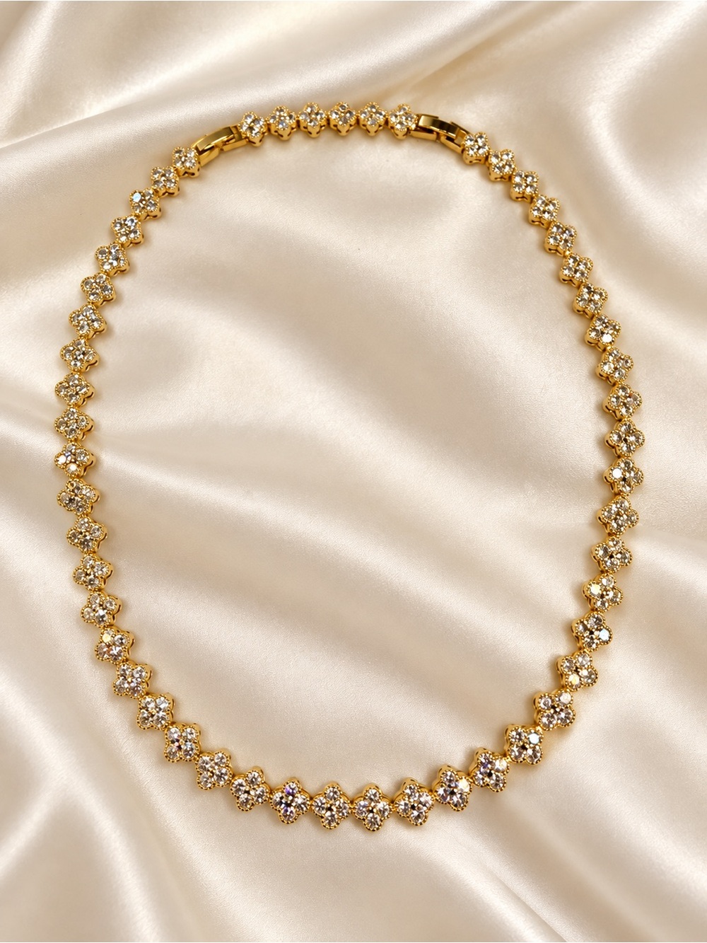 🆕❤️Gold Cubic Clover Tennis Necklace - Elegant Women’s Jewelry